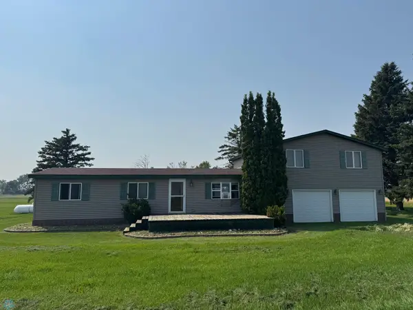 400 W Plummer Avenue, Clifford, ND 58016