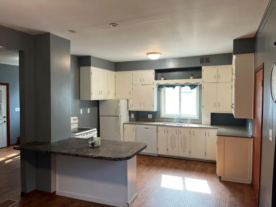 130 Linden Street, Dawson, MN 56232 - Image #2