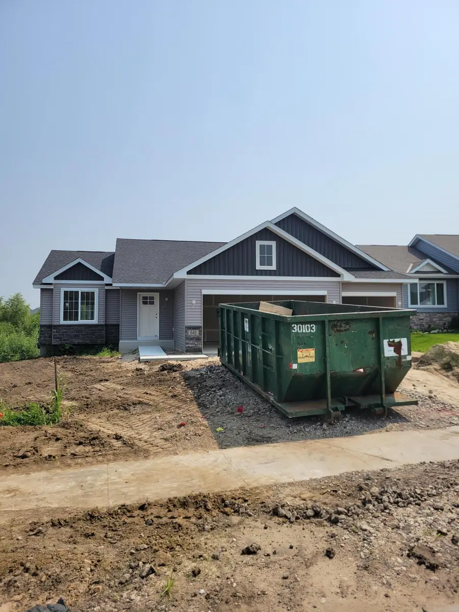 648 Hawthorne Lane, Watertown, MN 55388 - Image #2