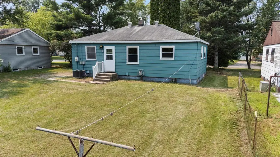 908 Clover Lane, Grand Rapids, MN 55744 - Image #2