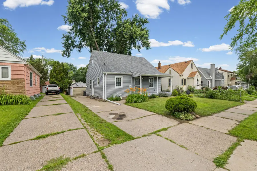 1125 Farrington Street, Saint Paul, MN 55117 - #2