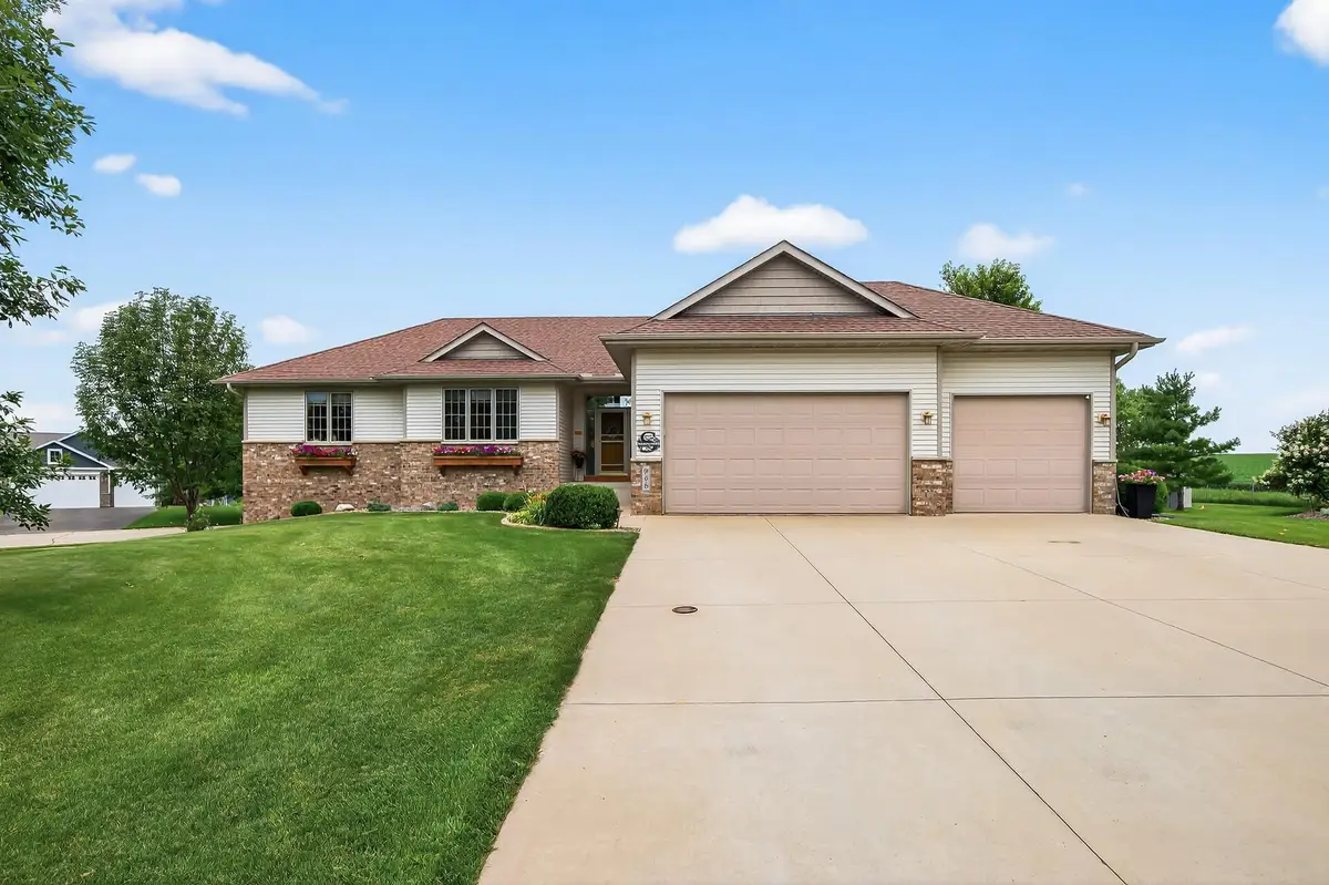 968 Vine Circle, Jordan, MN 55352 - Image #1