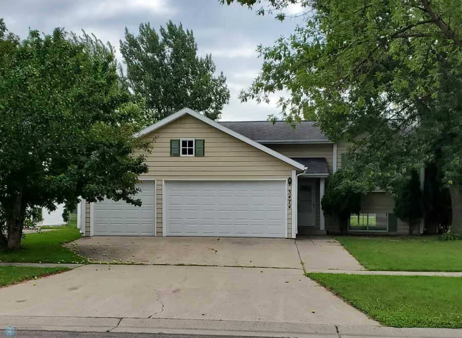 3474 18th Street S, Fargo, ND 58104 - #2