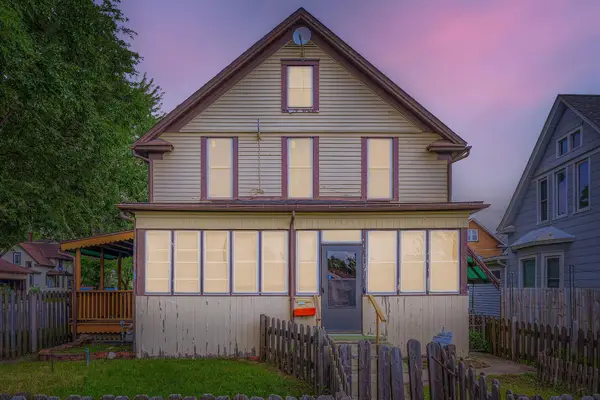 741 Jessamine Avenue E, Saint Paul, MN 55106