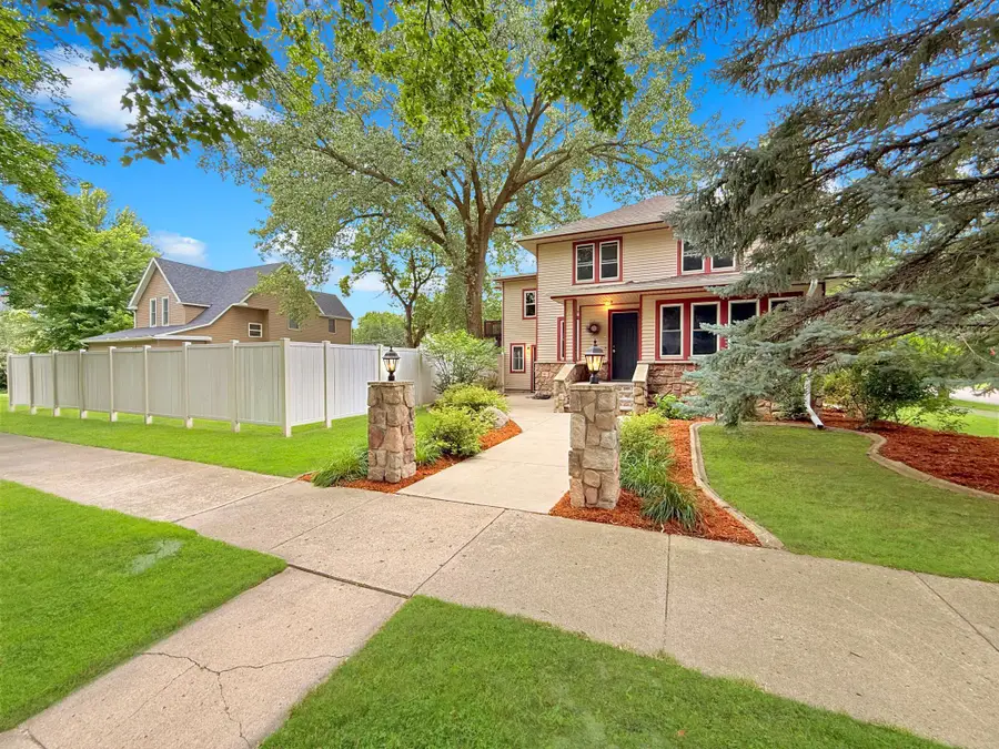 101 S 5th Street, Montevideo, MN 56265 - Image #2