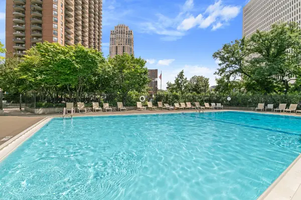 19 S 1st Street #B801, Minneapolis, MN 55401