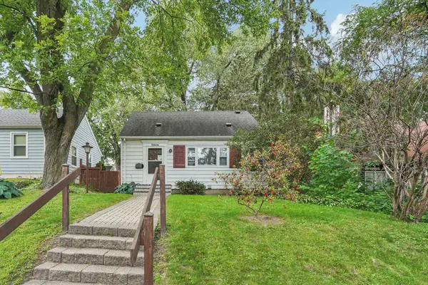 5624 22nd Avenue S, Minneapolis, MN 55417