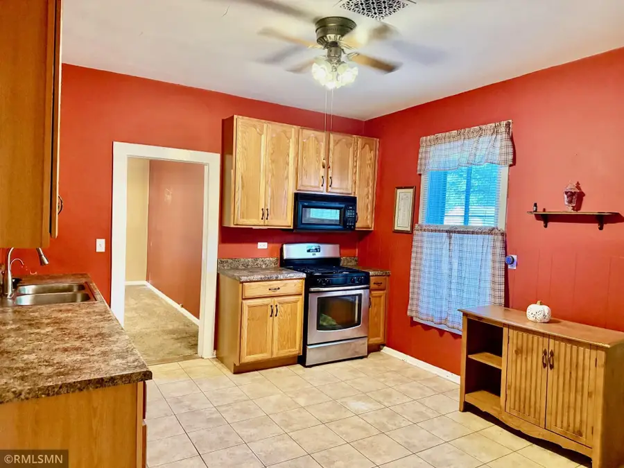 613 Maine Avenue, Adrian, MN 56110 - Image #2