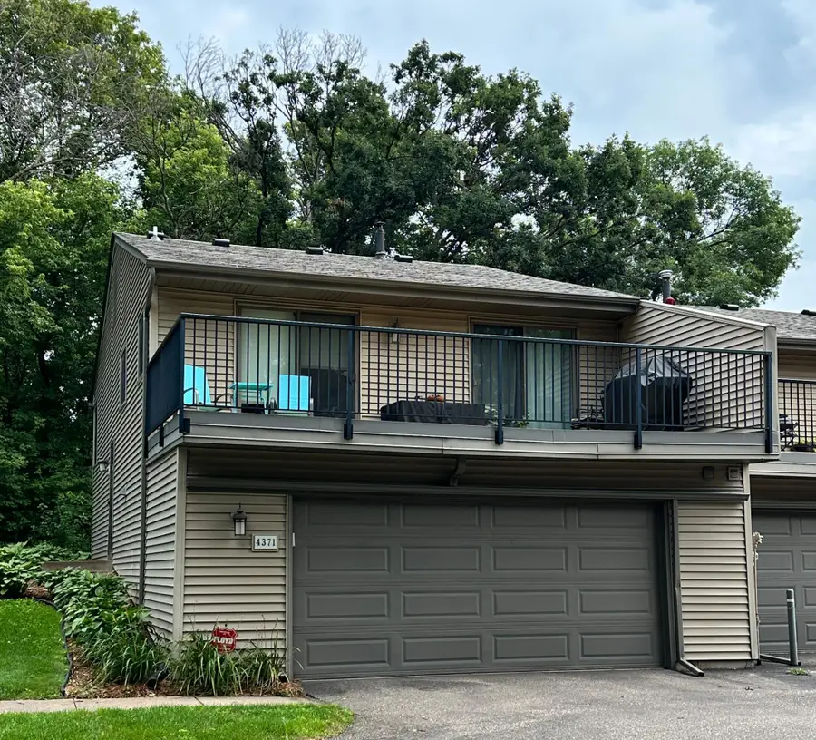 4371 Arden View Court, Arden Hills, MN 55112 - Image #2