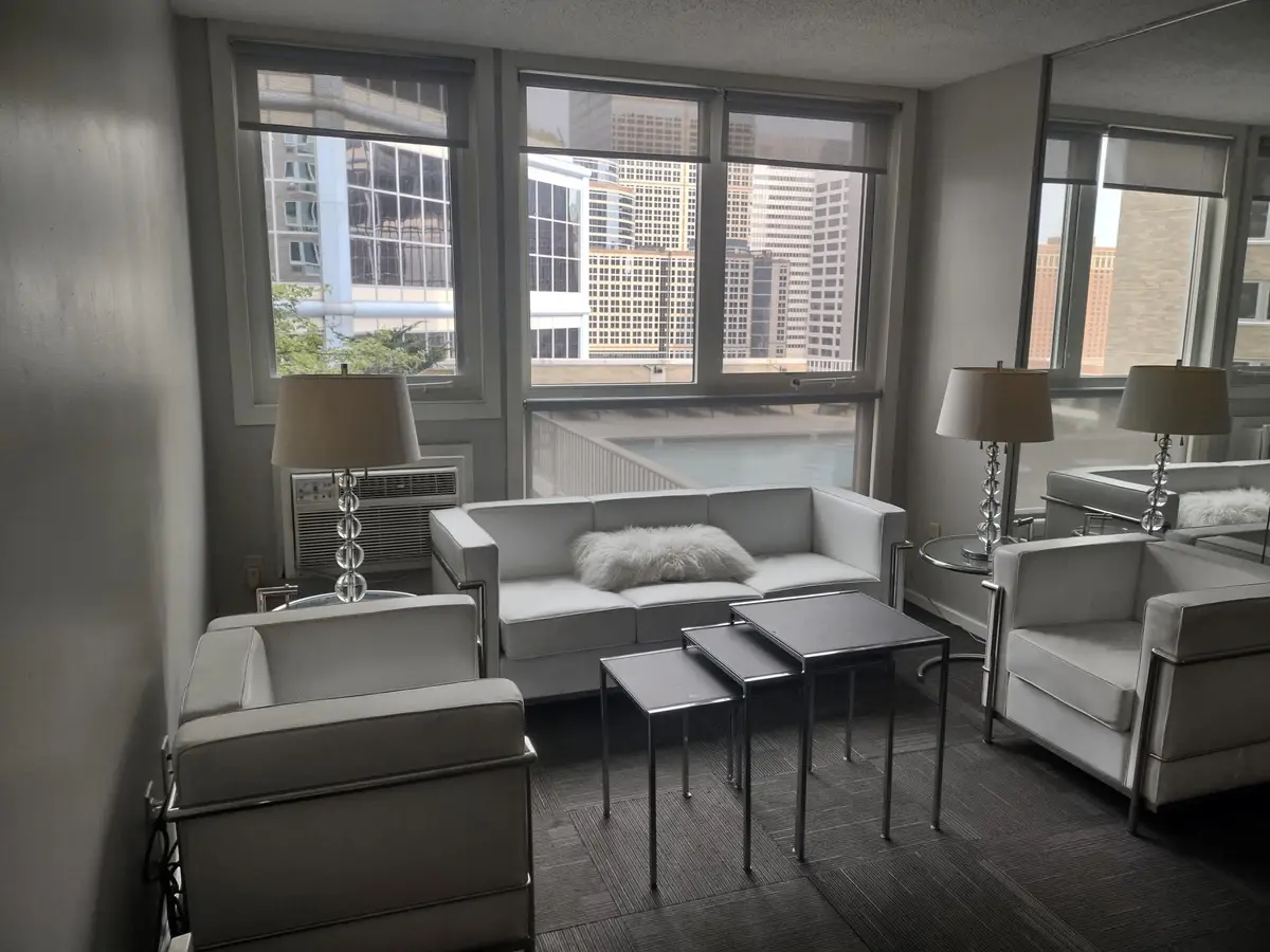 433 S 7th Street #1603, Minneapolis, MN 55415 - Image #1