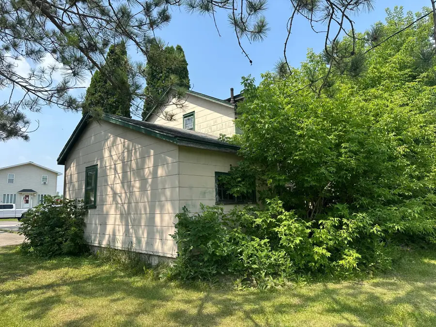 302 4th Street Se, Deer River, MN 56636 - Image #3