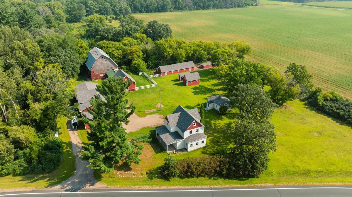 9484 Sunrise Rd, Harris, MN 55032 - Image #1