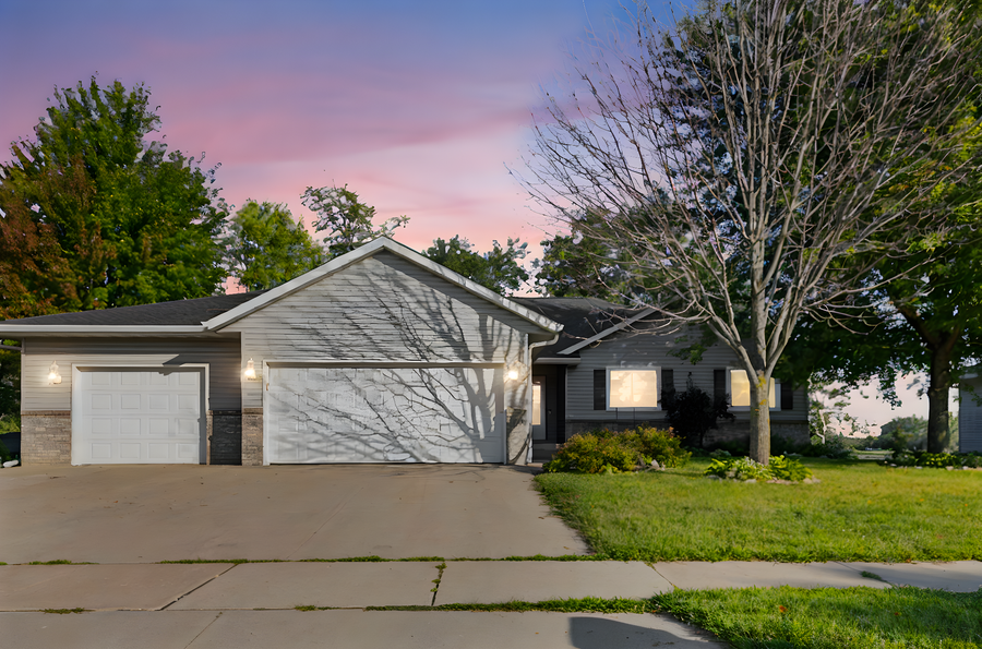 3102 8th Avenue Nw, Faribault, MN 55021 - Image #2