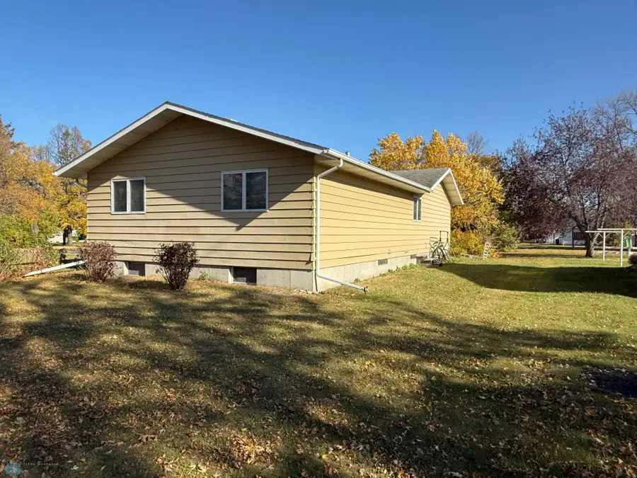 306 6th Street W, Ada, MN 56510 - Image #2