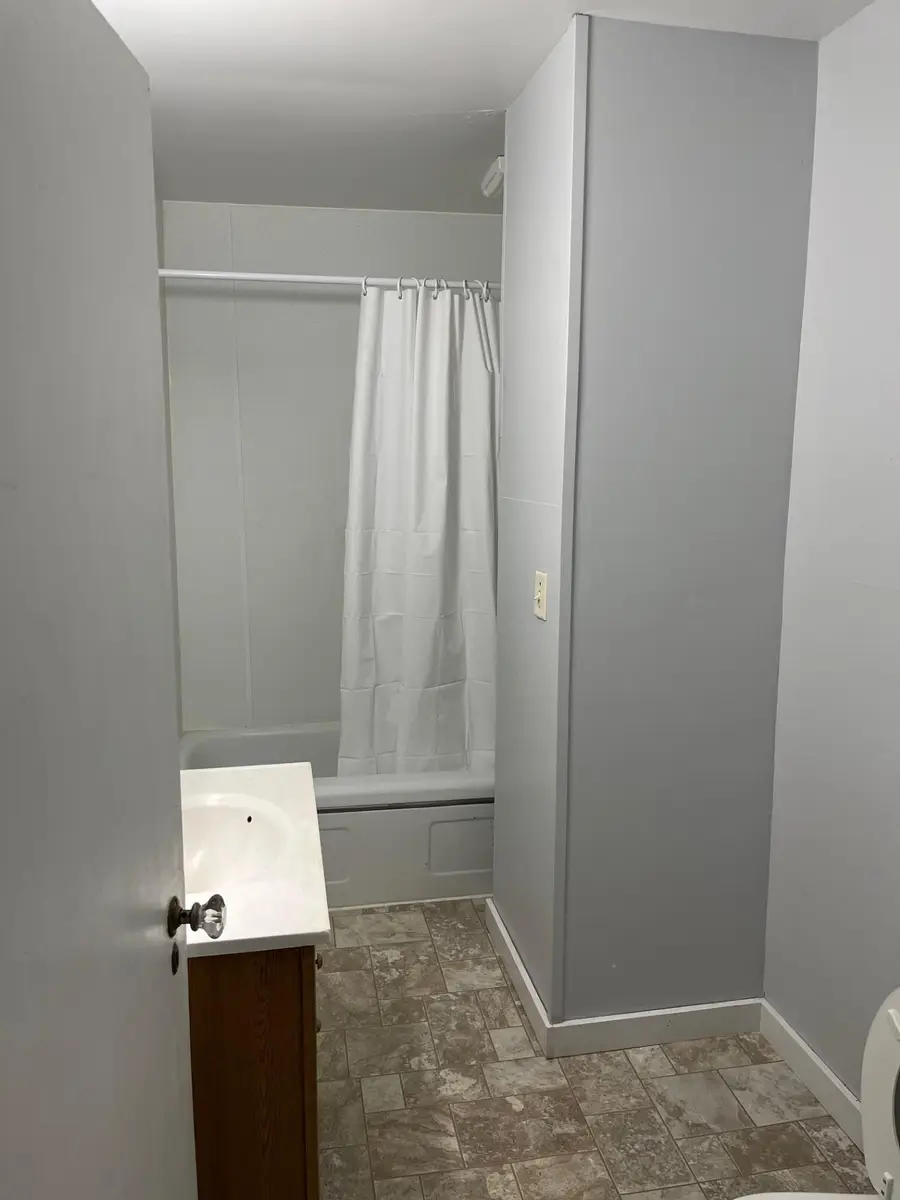 504 W Lyon Street, Marshall, MN 56258 - Image #3