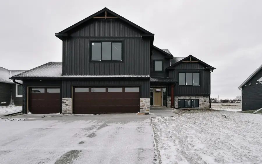 348 Highlands Avenue, Zumbrota, MN 55992 - Image #2