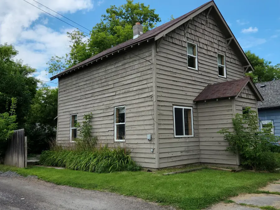 806 7th Avenue, International Falls, MN 56649 - Image #3