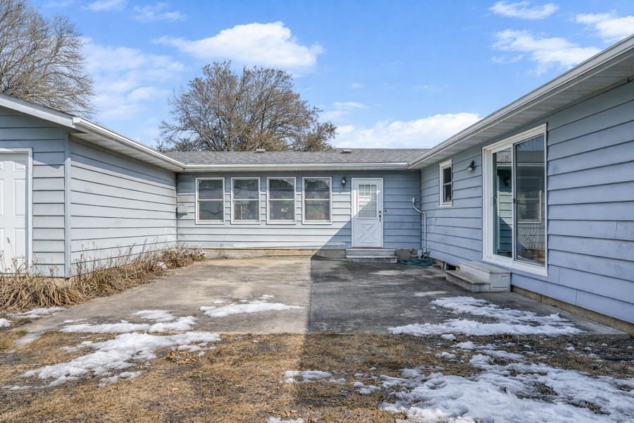 1050 Carlton Avenue, Faribault, MN 55021 - #3