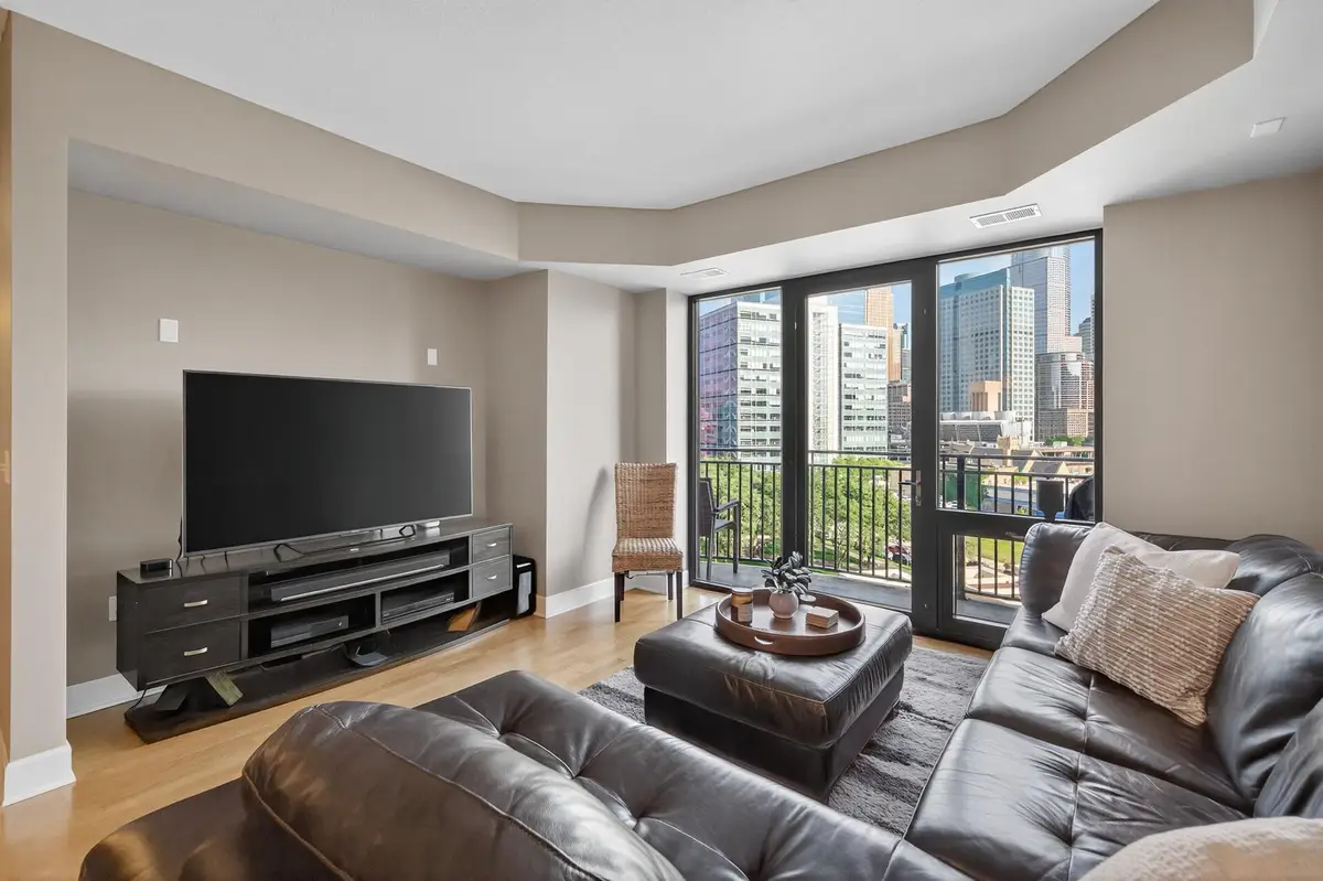 500 E Grant Street #709, Minneapolis, MN 55404 - Image #1