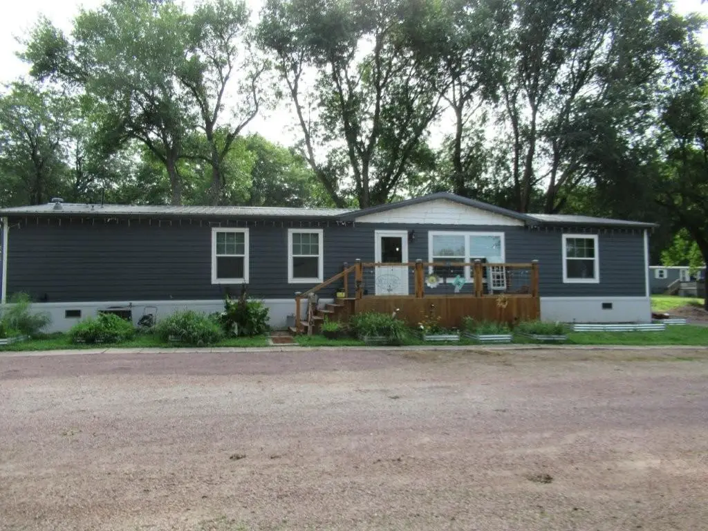 505 E Ave, Rock Rapids, IA 51246 - #1
