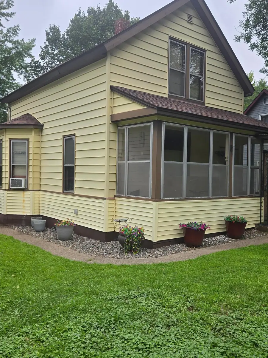 725 7th Street Ne, Little Falls, MN 56345 - Image #2