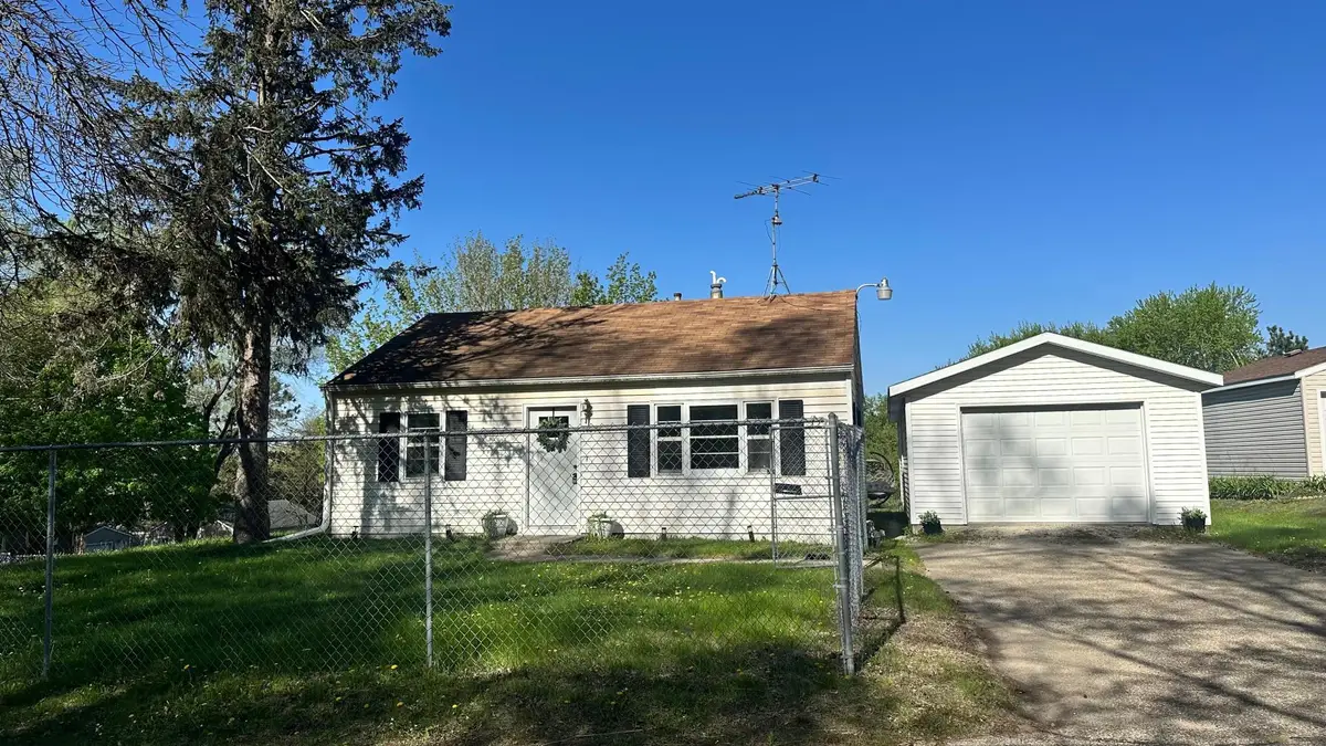 1707 Hillview Lane Se, Rochester, MN 55904 - Image #1