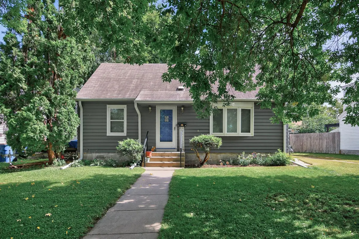 4232 Halifax Avenue N, Robbinsdale, MN 55422 - #1