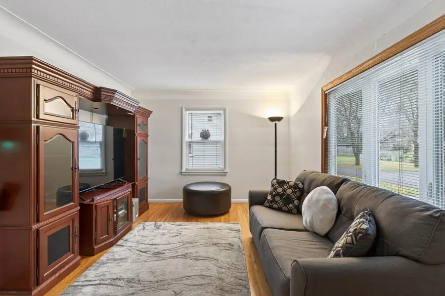 4232 Halifax Avenue N, Robbinsdale, MN 55422 - #3