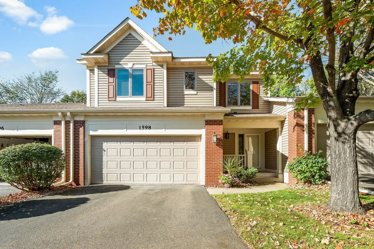 1598 Summit Shores Circle, Burnsville, MN 55306 - Image #1