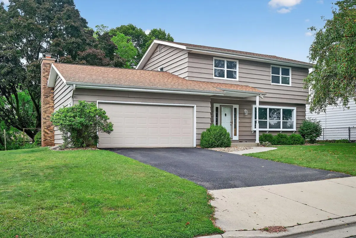 559 21st Street Ne, Rochester, MN 55906 - Image #1