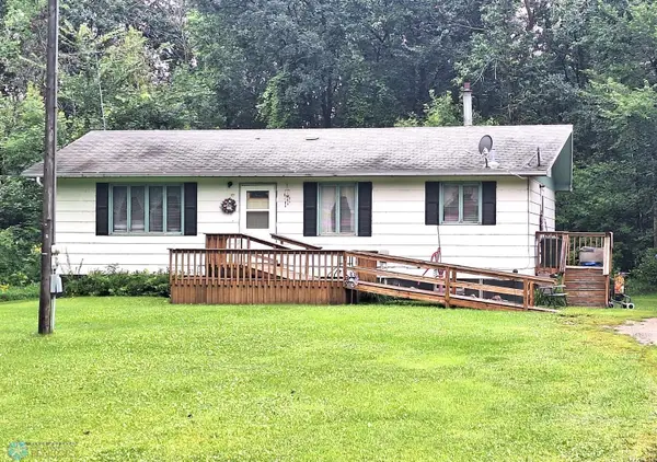 9749 134th Avenue Ne, Cavalier, ND 58220