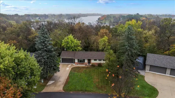 32538 Ironwood Drive, Saint Joseph, MN 56374
