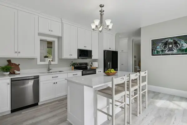 917 Division Street S, Northfield, MN 55057