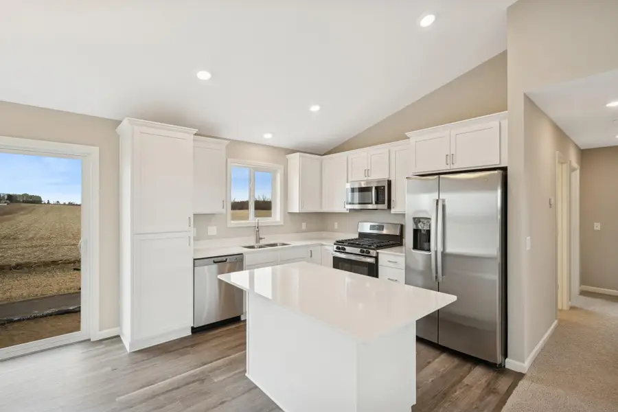 201 Robbie Lane, Howard Lake, MN 55349 - Image #2