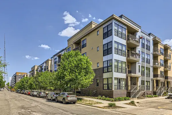 820 Emerald Street #402, Saint Paul, MN 55114