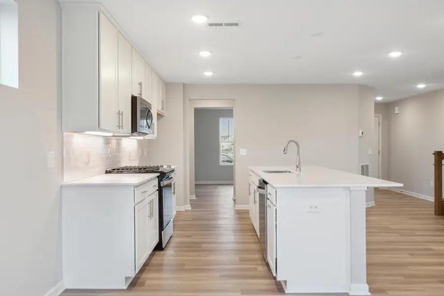 6295 Highland Hills Lane S, Cottage Grove, MN 55016 - Image #2