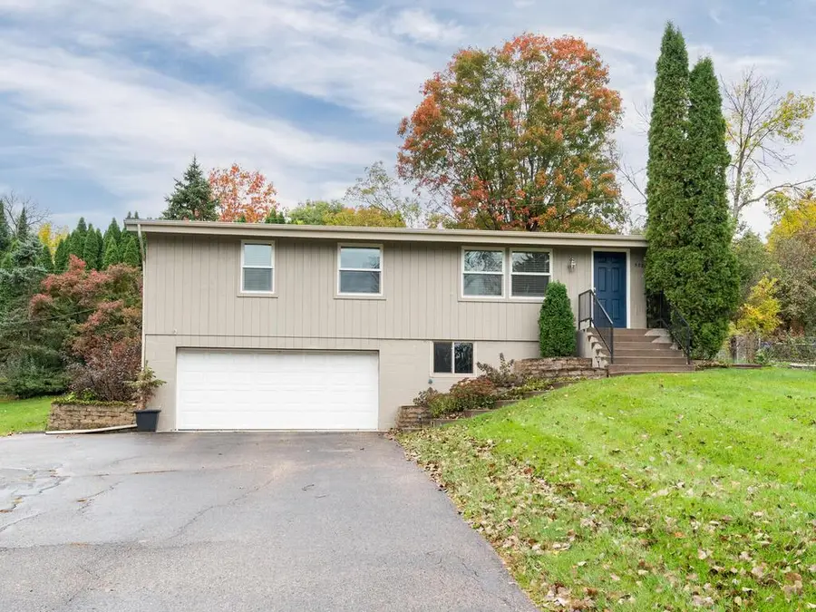 5826 Salisbury Avenue, Minnetonka, MN 55345 - Image #2