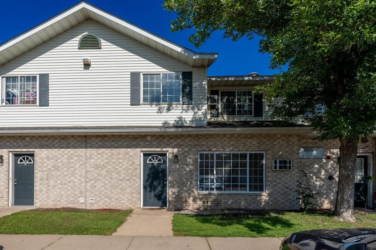 1279 Taylor Street #5, Shakopee, MN 55379 - Image #1