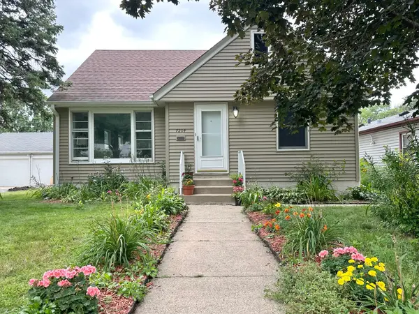 7204 Harriet Avenue, Richfield, MN 55423