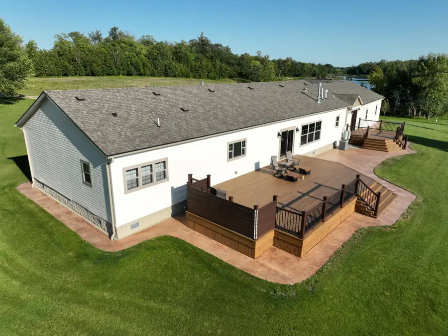 39949 Sunset Shores Road Se, Erskine, MN 56535 - Image #2