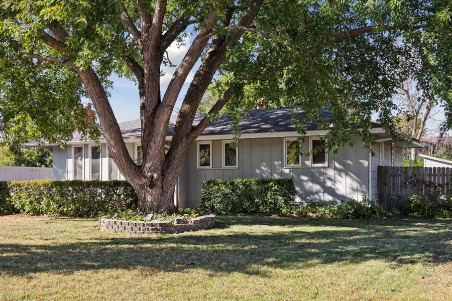 6733 Emerson Avenue N, Brooklyn Center, MN 55430 - #2
