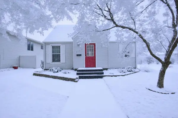 329 27th Avenue N, Saint Cloud, MN 56303