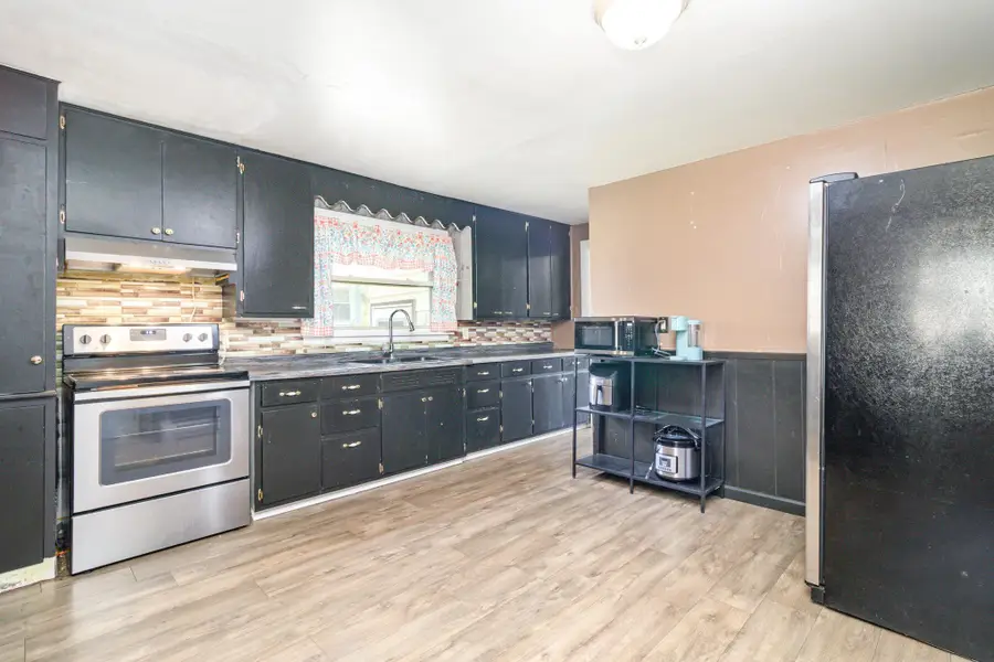 719 14th Street E, Glencoe, MN 55336 - Image #2