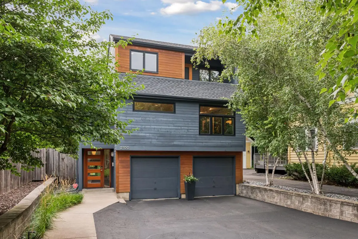 2100 W 21st Street, Minneapolis, MN 55405 - Image #1