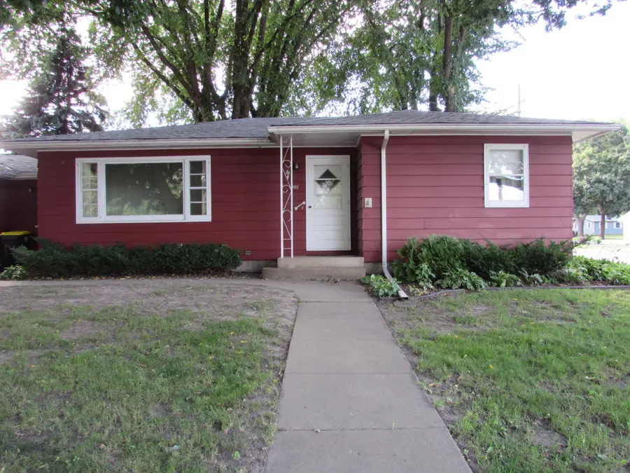 902 11th Street S, Saint James, MN 56081 - Image #2