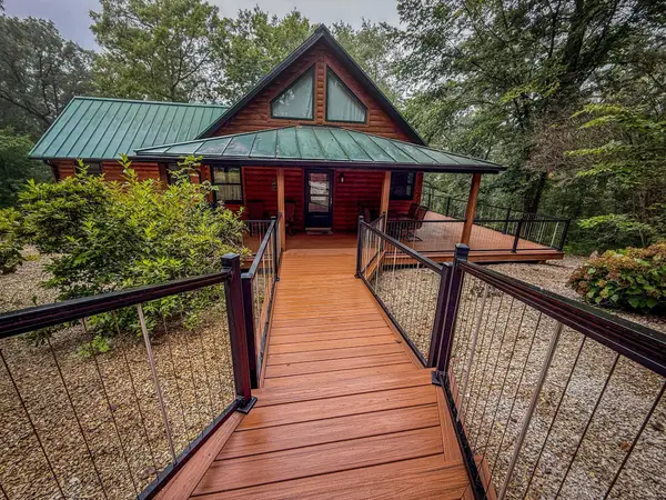 2740 Christianson Hill Road, Houston, MN 55943