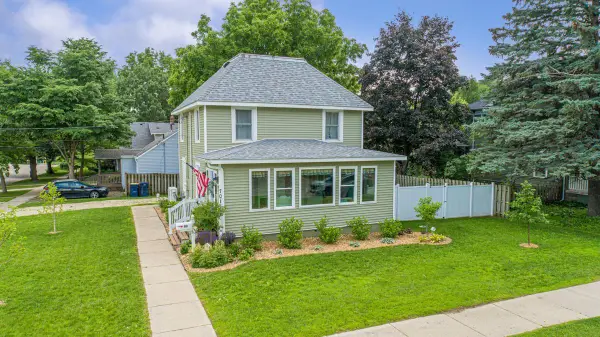 701 3rd Street W, Northfield, MN 55057