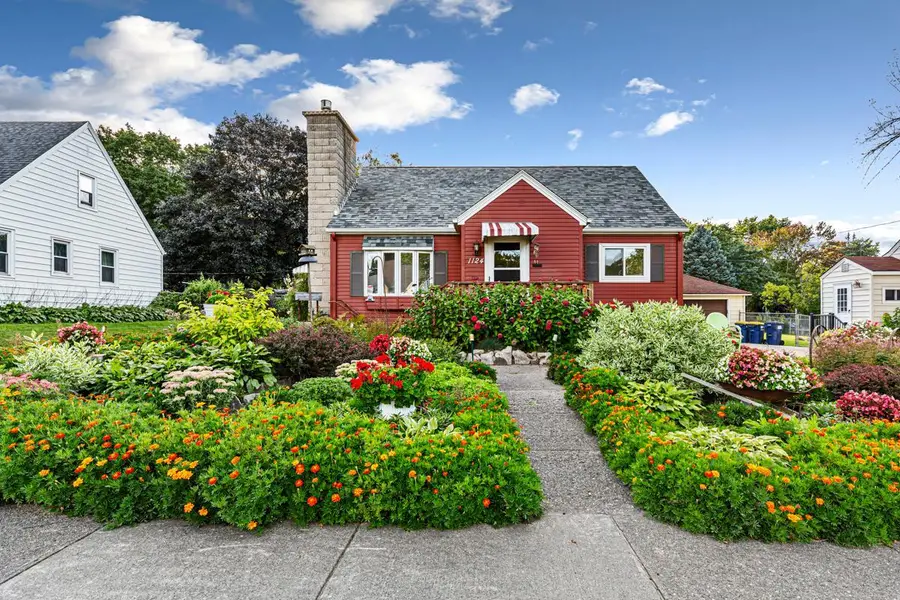 1124 8th Avenue Sw, Faribault, MN 55021 - Image #2