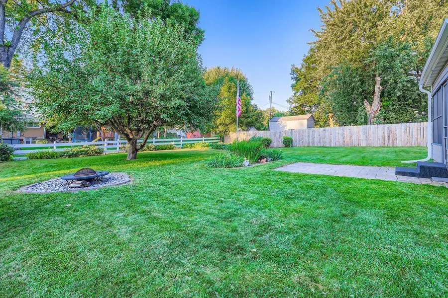 297 Hurley Street E, West Saint Paul, MN 55118 - Image #3