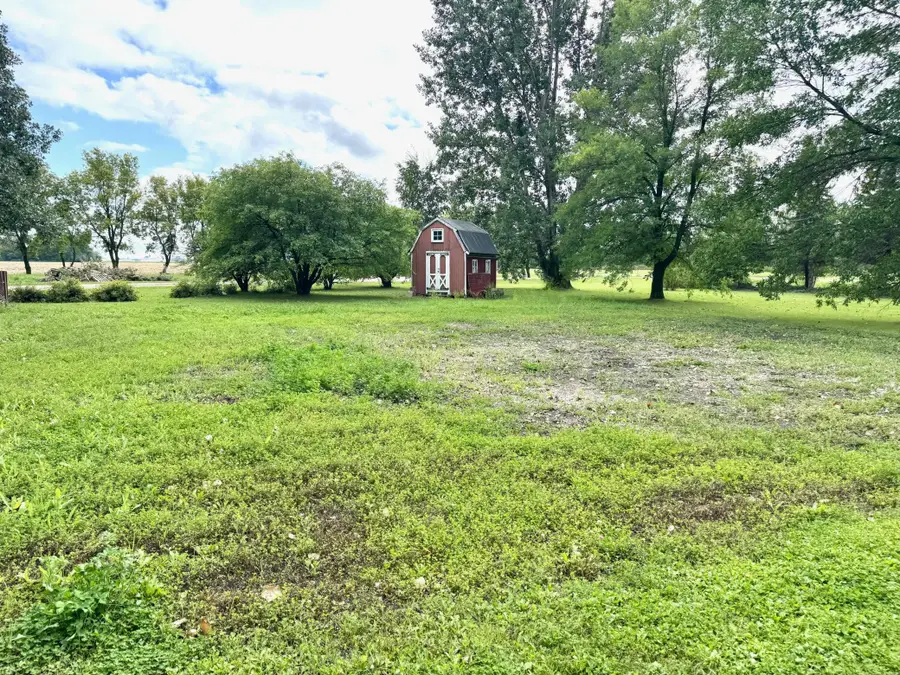 32632 380th Avenue, Roseau, MN 56751 - #2